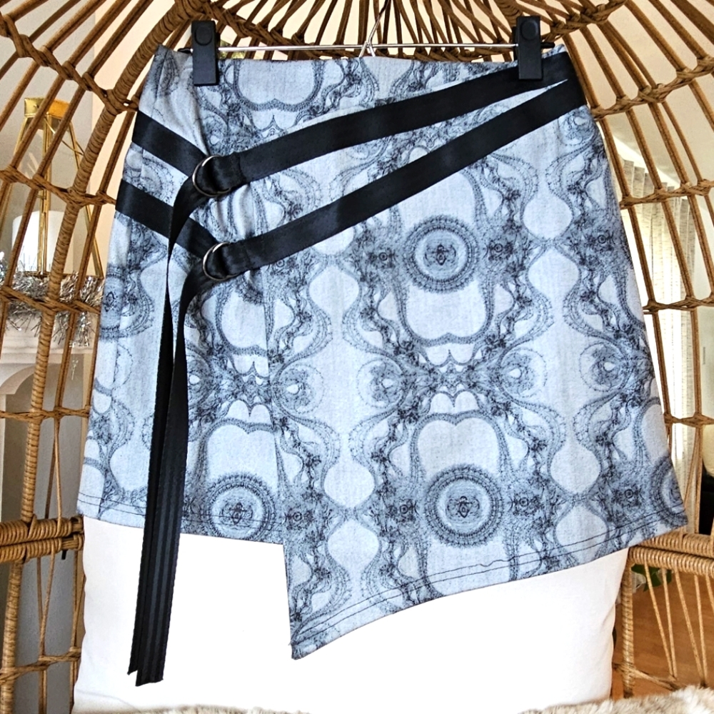 DTE (Do The Extraordinary) Wax coated canvas wrap skirt
